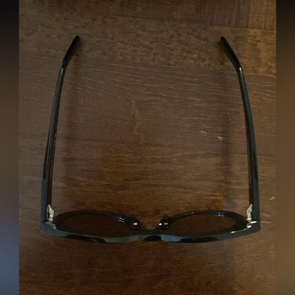 Tom Ford Sunglasses - Picture 5 of 6